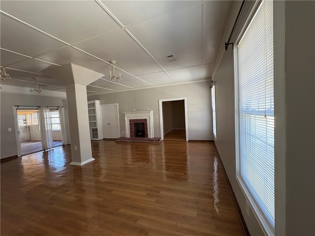 2807 Mcclave Drive