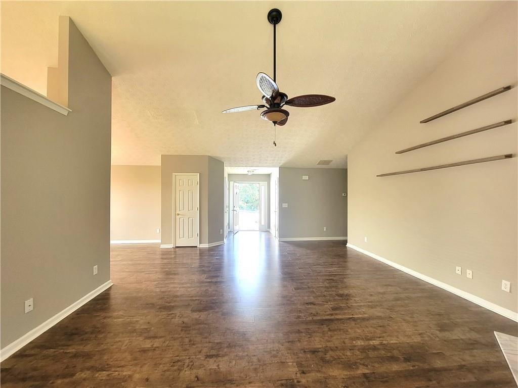 5763 Dexters Mill