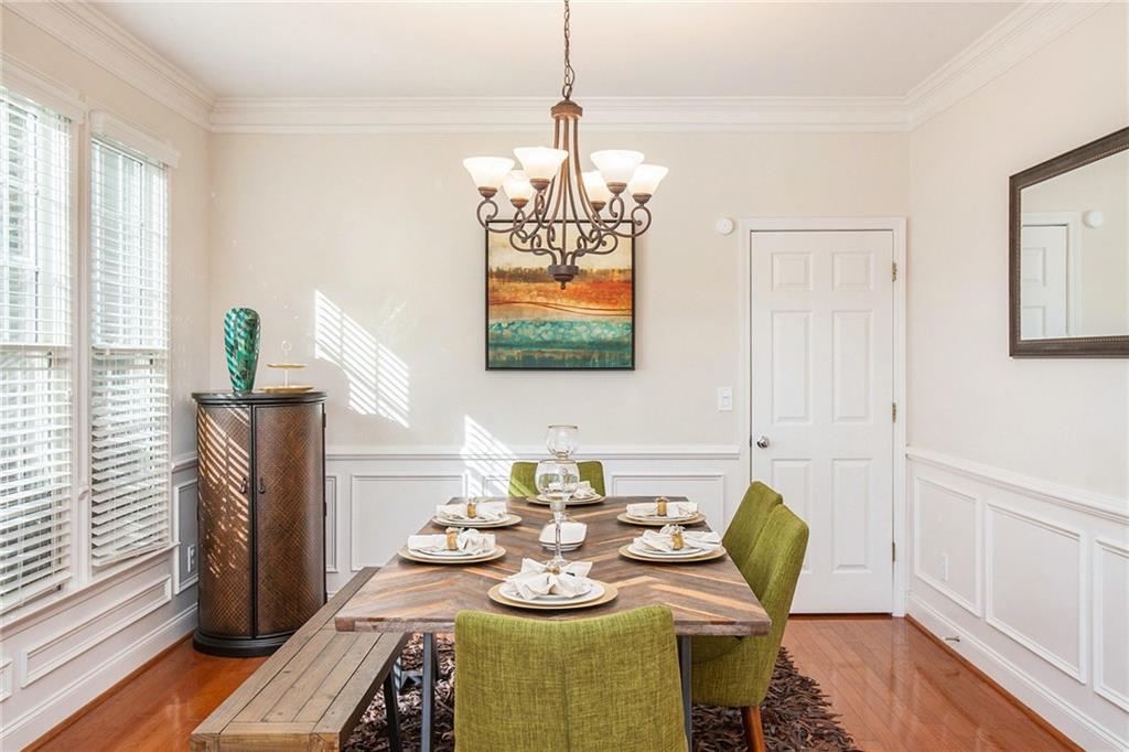 26 Coopers Glen Drive SW