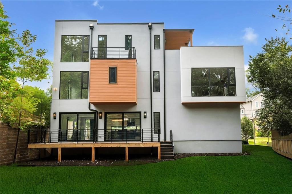 1653 Wayland Circle NE