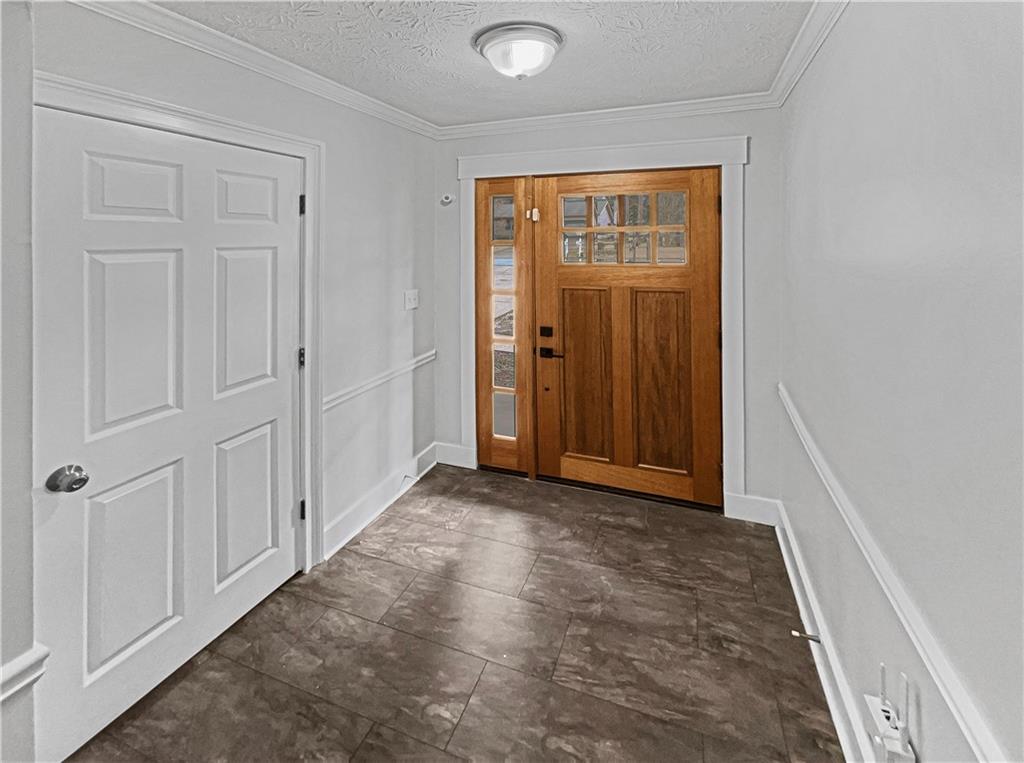 1029 Gate Post Lane, Lawrenceville, Georgia image 4