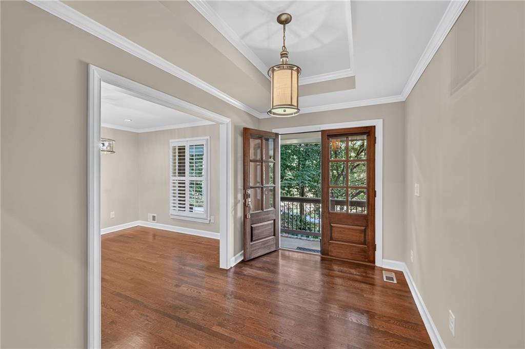 3009 Greenoaks Circle NE