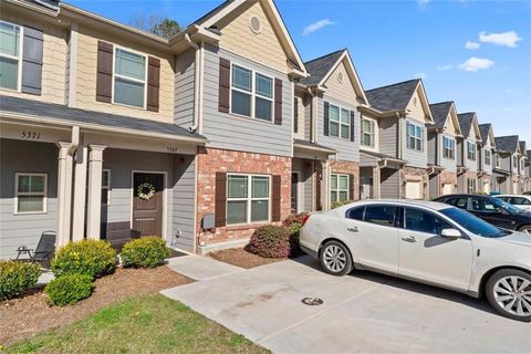 5369 Creekview Way Morrow GA 30260