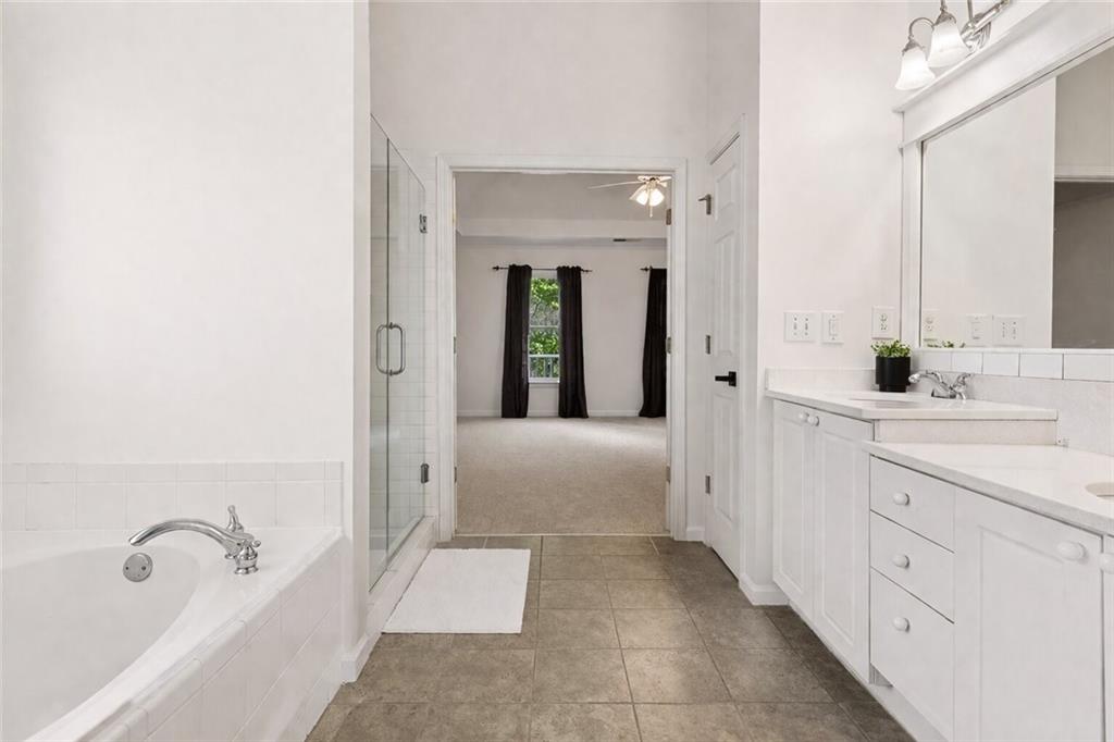 2141 Adams Overlook NW