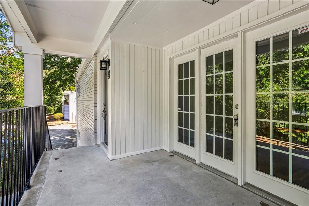 311 Peachtree Hills Avenue NE 13B