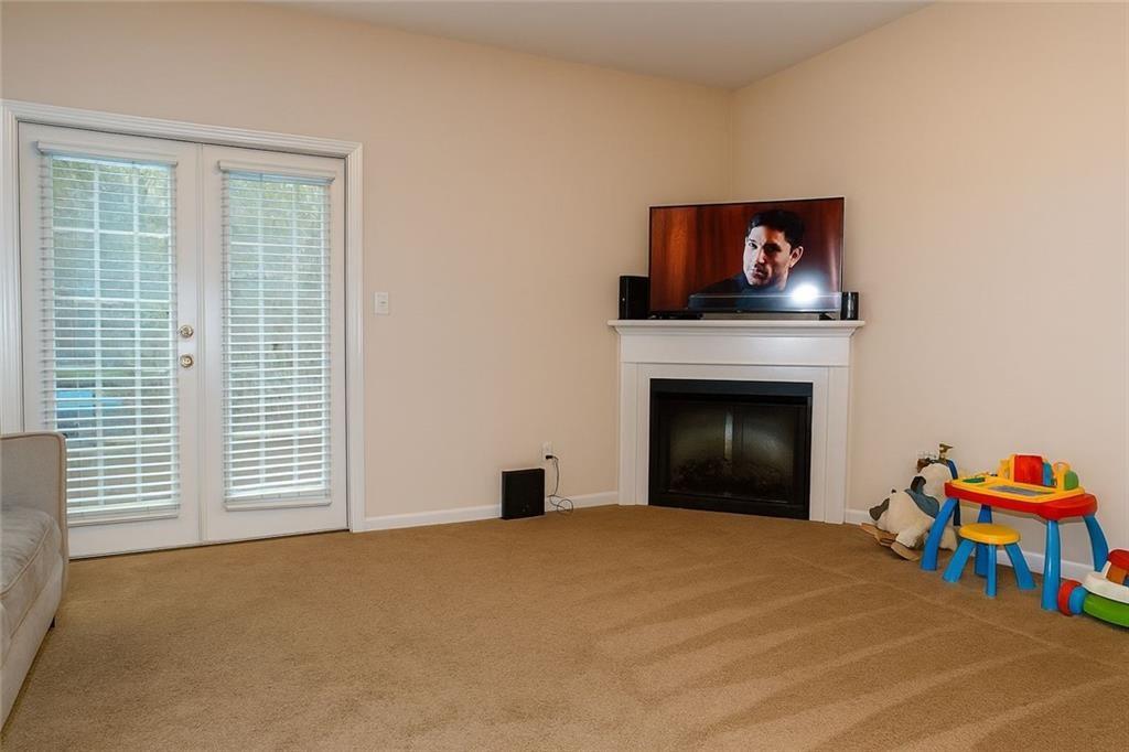 3615 Ginnis Circle SW