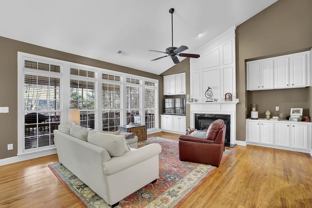 1460 Badingham Drive, Cumming, Georgia image 7