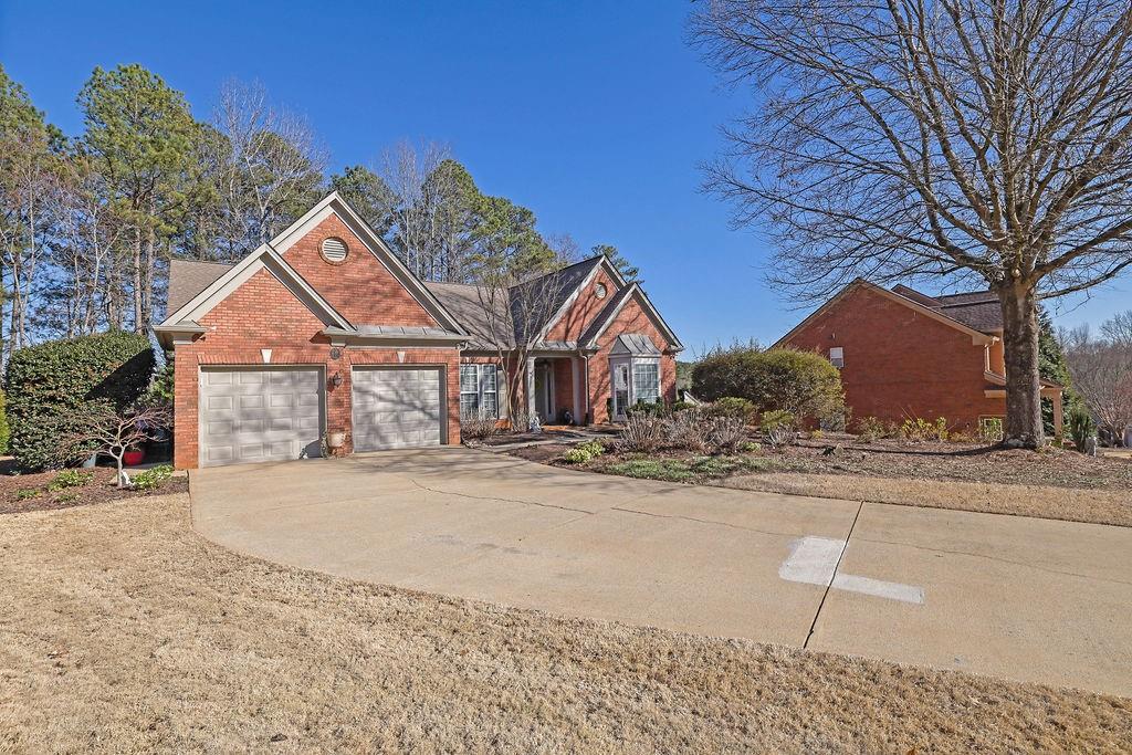 1460 Badingham Drive, Cumming, Georgia image 45