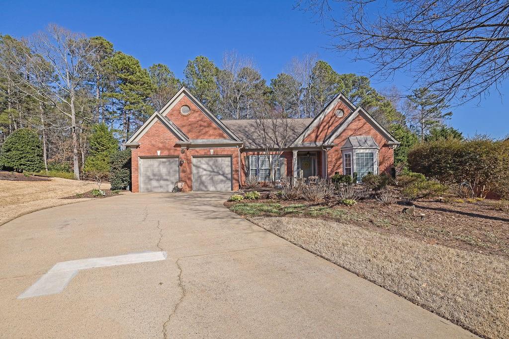 1460 Badingham Drive, Cumming, Georgia image 1