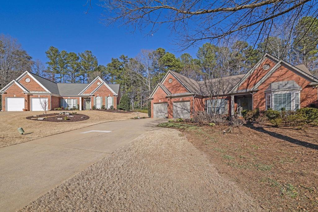 1460 Badingham Drive, Cumming, Georgia image 44