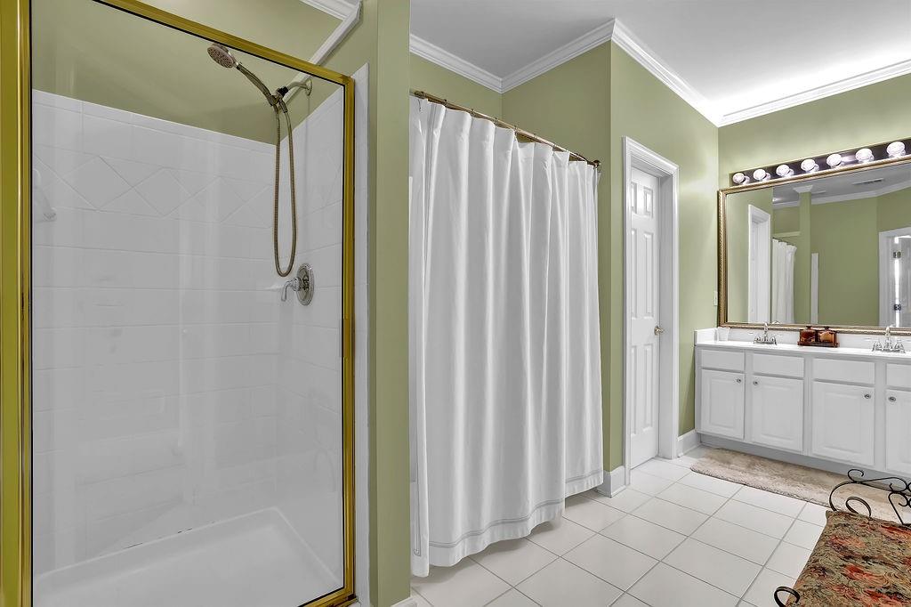 1460 Badingham Drive, Cumming, Georgia image 25