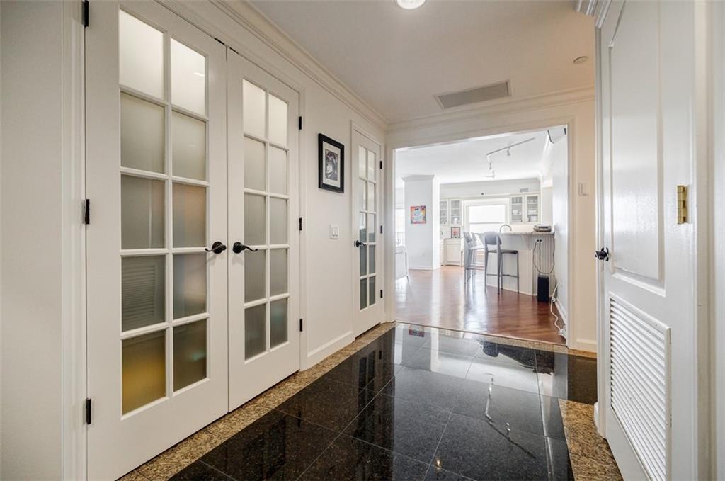 195 14th Street NE PH206