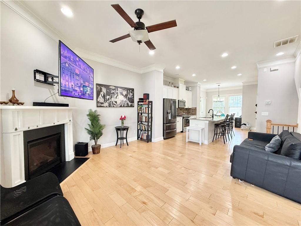 1817 Hislop Lane 7