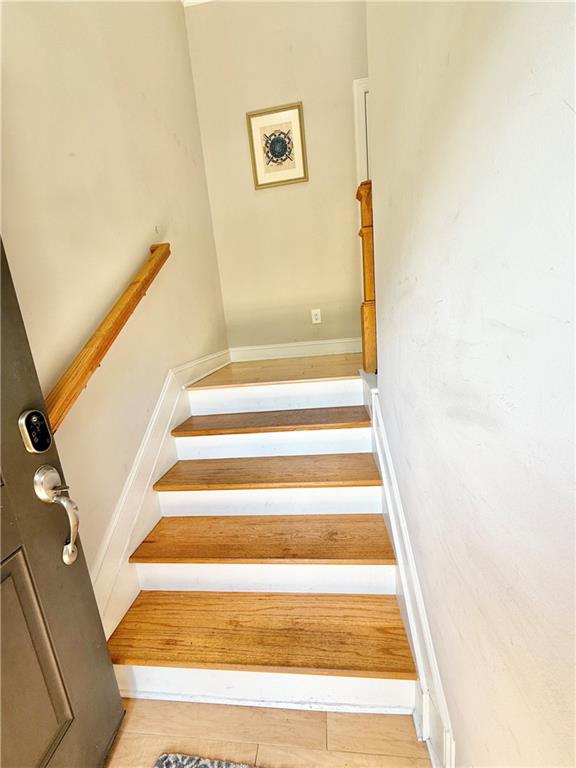1817 Hislop Lane 7