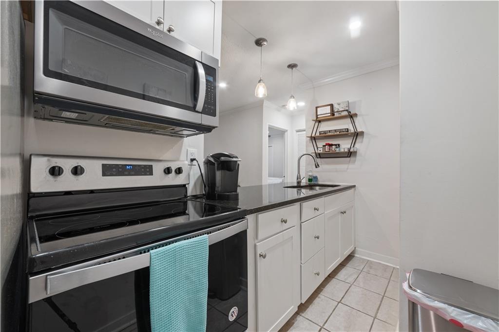 300 Peachtree Street NE 10H