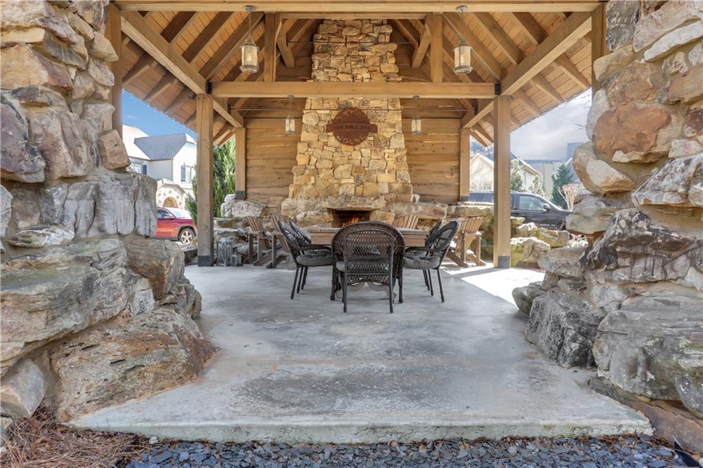 The Oaks at Mill Pond - Residential