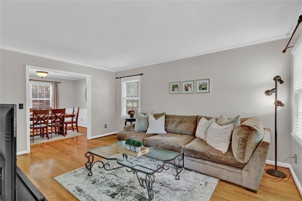2580 FLEUR DE LIS PL