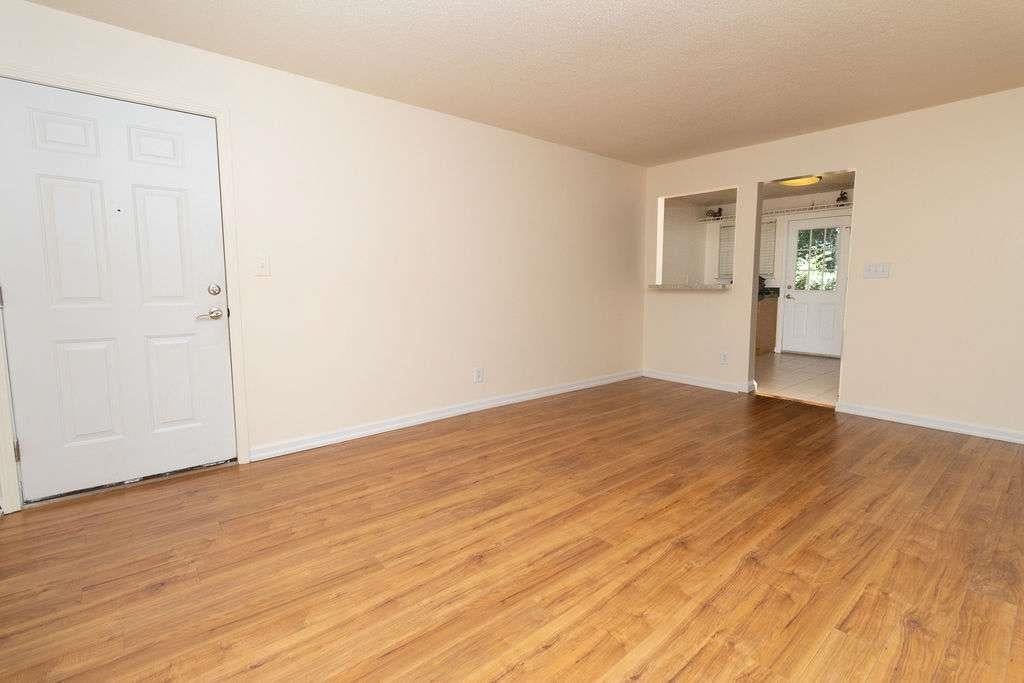 195 Sycamore Drive APT B14