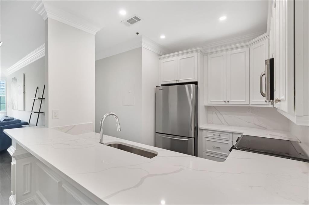 2499 Peachtree Road #503, Atlanta, Georgia image 11