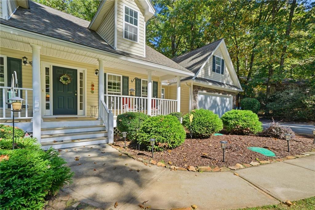 1913 Raintree Court