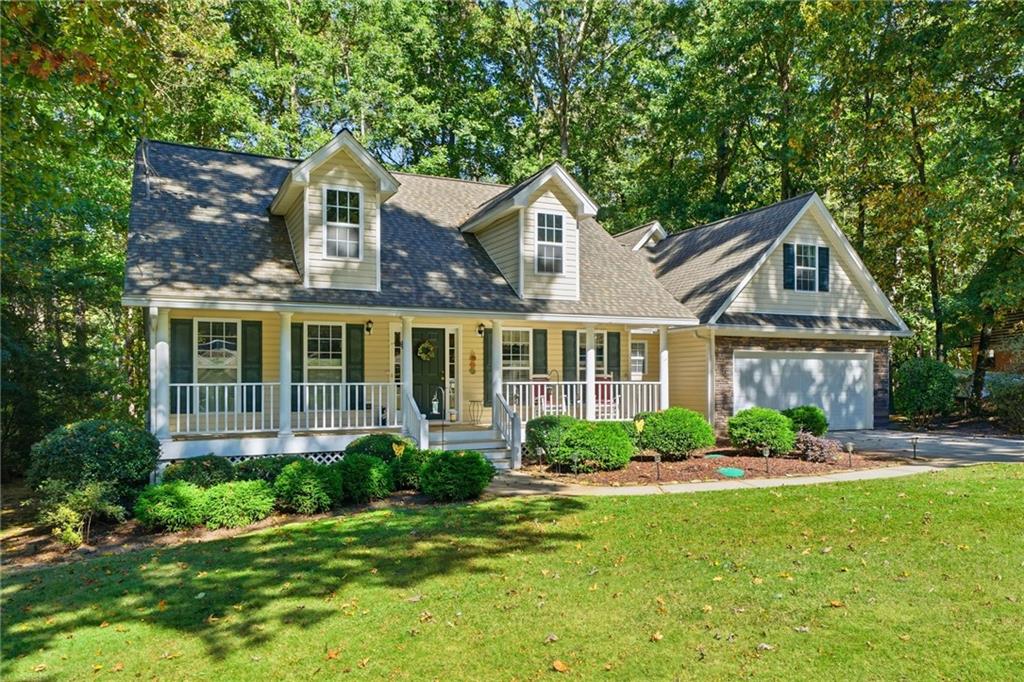 1913 Raintree Court