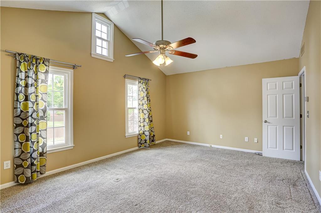 6055 Pattingham Drive, Roswell, Georgia image 19