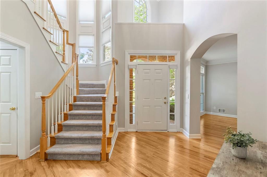 5052 Vinings Estates Court SE