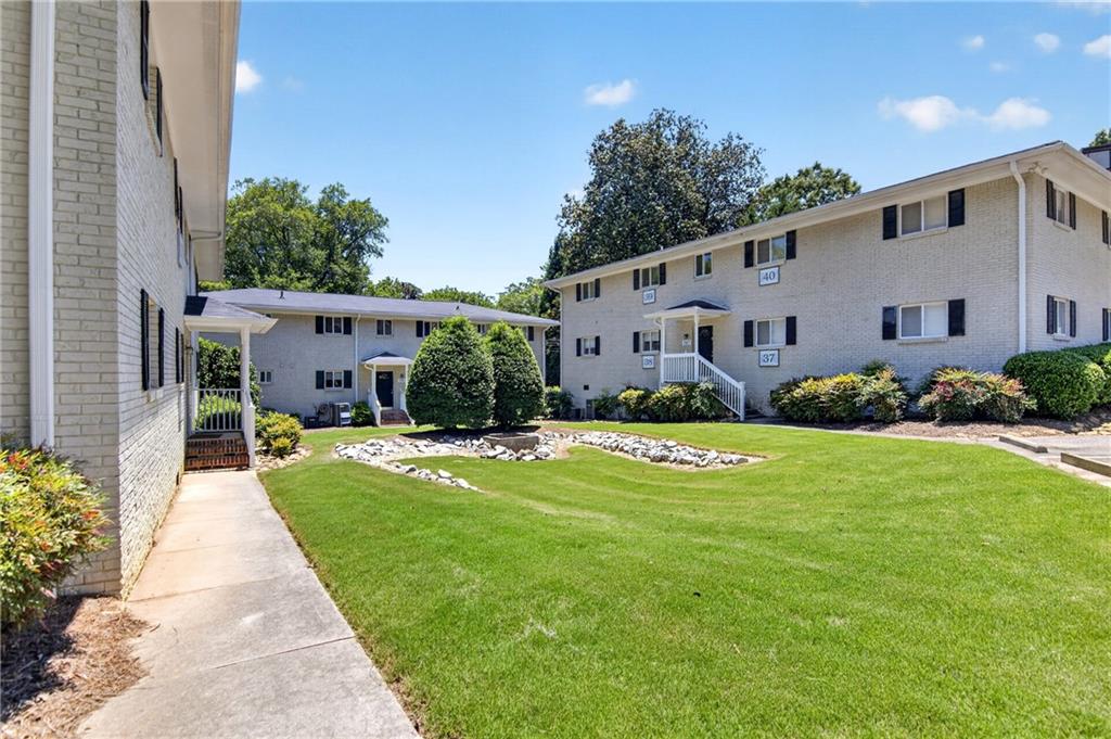 255 Jefferson Place 23