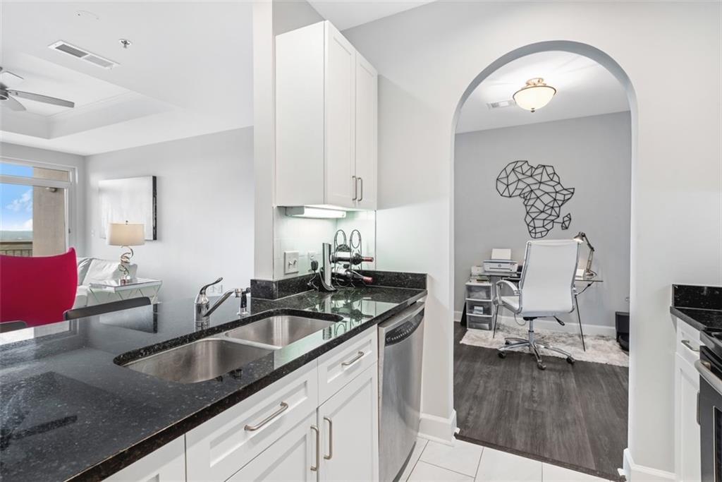 325 E Paces Ferry Road NE 1803