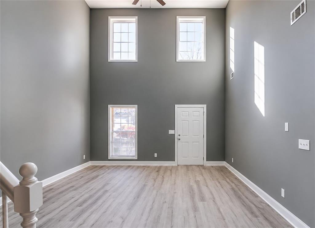6269 Colonial View