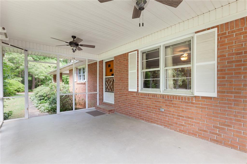 5670 Lanny Drive, Powder Springs, Georgia image 16