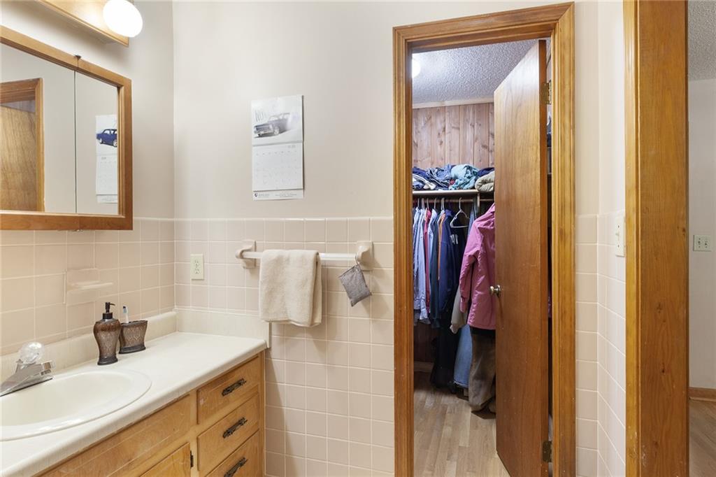5670 Lanny Drive, Powder Springs, Georgia image 37