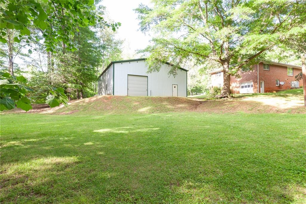 5670 Lanny Drive, Powder Springs, Georgia image 10