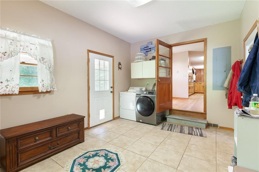 5670 Lanny Drive, Powder Springs, Georgia image 26