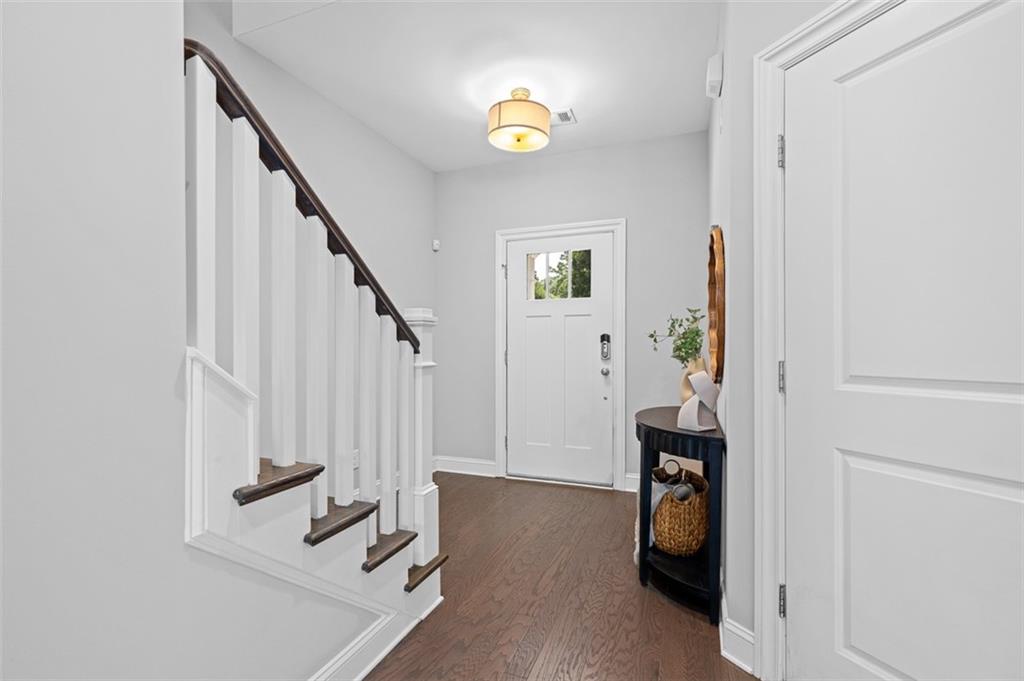 1055 Johnsons Grove