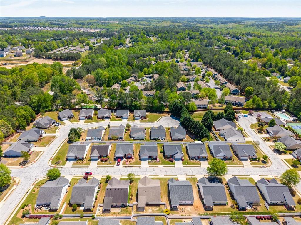 806 Village Place, Loganville, Georgia image 33