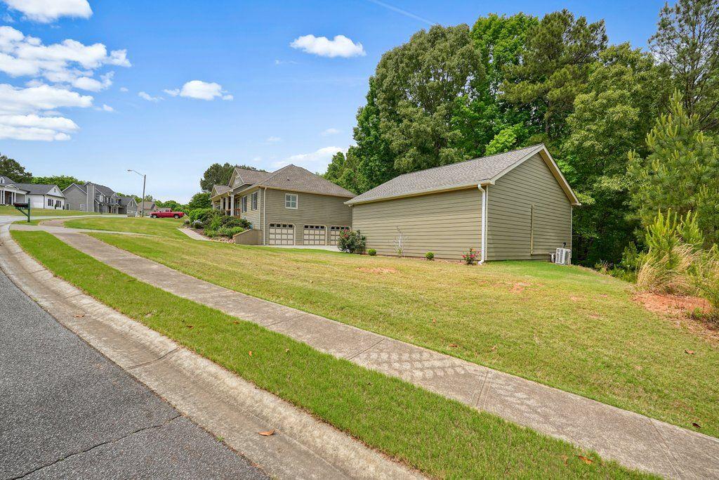 136 Sweetwater Creek Trail