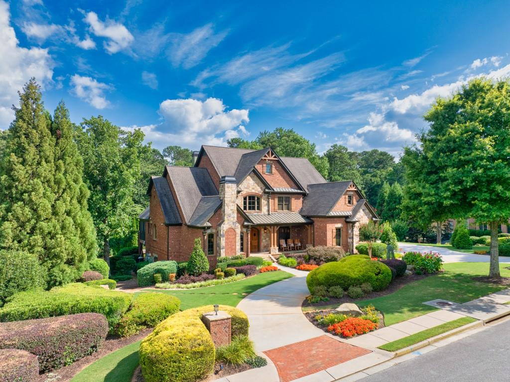 2740 Drayton Hall Drive, Buford, Georgia image 1