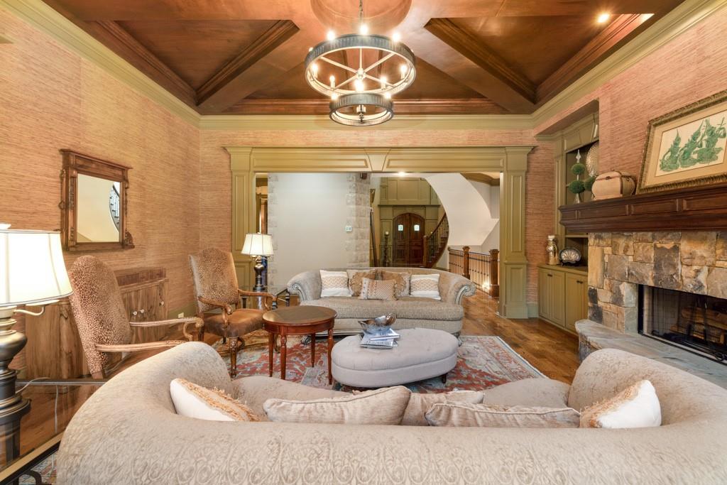2740 Drayton Hall Drive, Buford, Georgia image 25