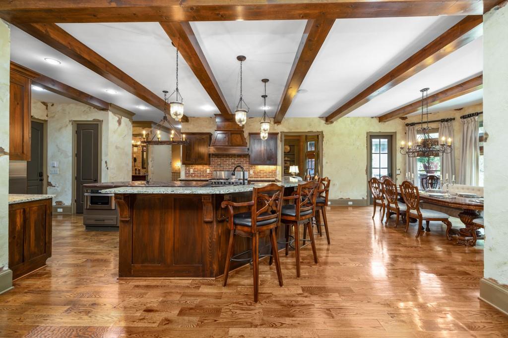 2740 Drayton Hall Drive, Buford, Georgia image 11