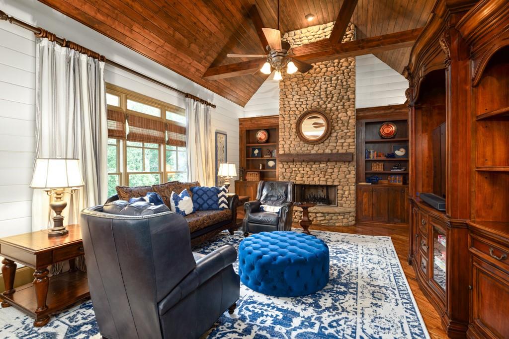 2740 Drayton Hall Drive, Buford, Georgia image 20