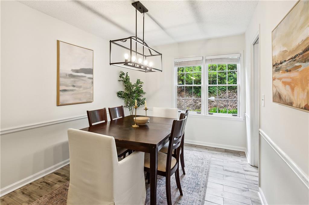 182 Triumph Drive NW