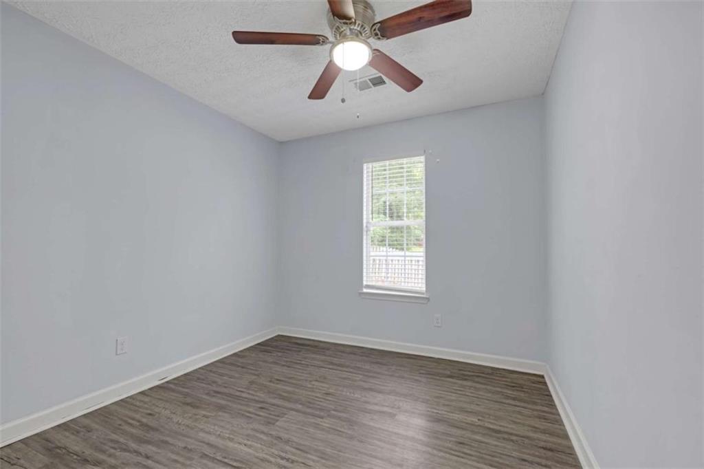 6597 Ivy Log Drive, Austell, Georgia image 11