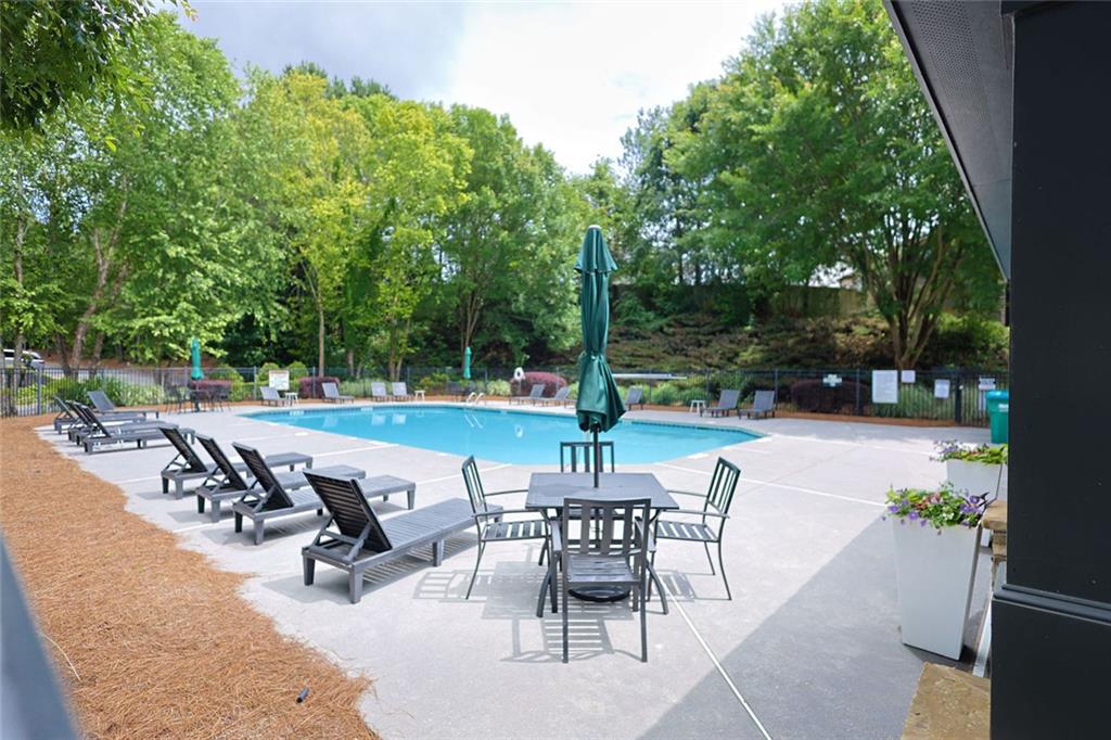 382 Winston Circle Circle, Canton, Georgia image 4