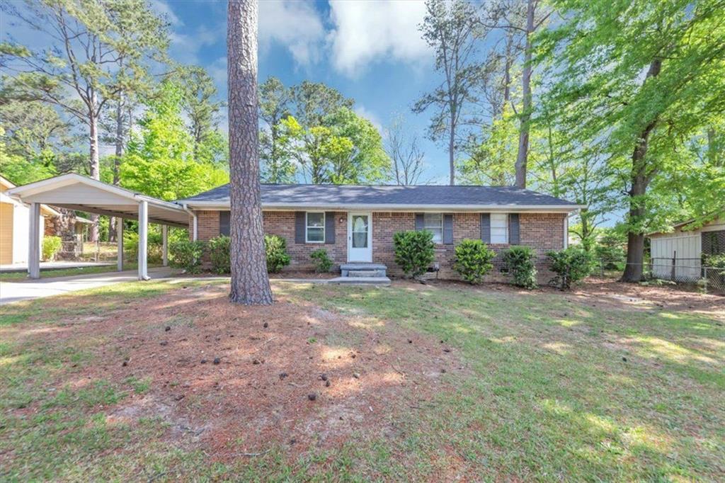 190 Sunrise Circle, Riverdale, Georgia image 1