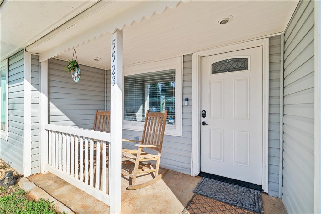 5523 Mount Shores Circle