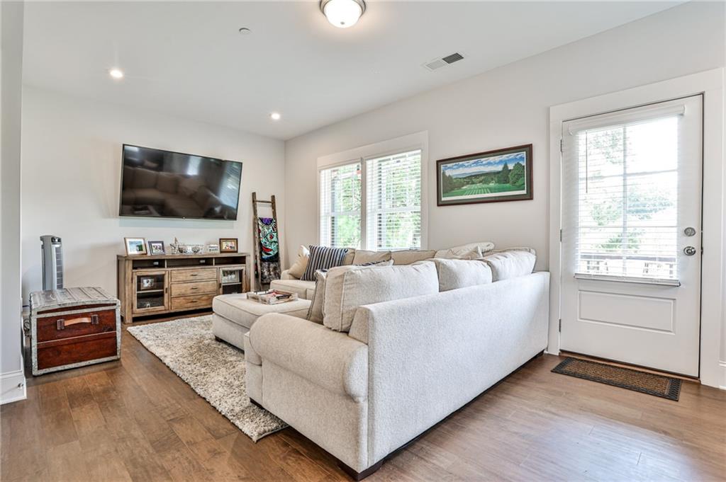 Sessions Walk - Residential Lease