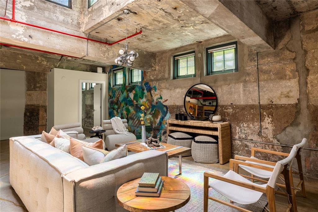 170 Boulevard SE E007