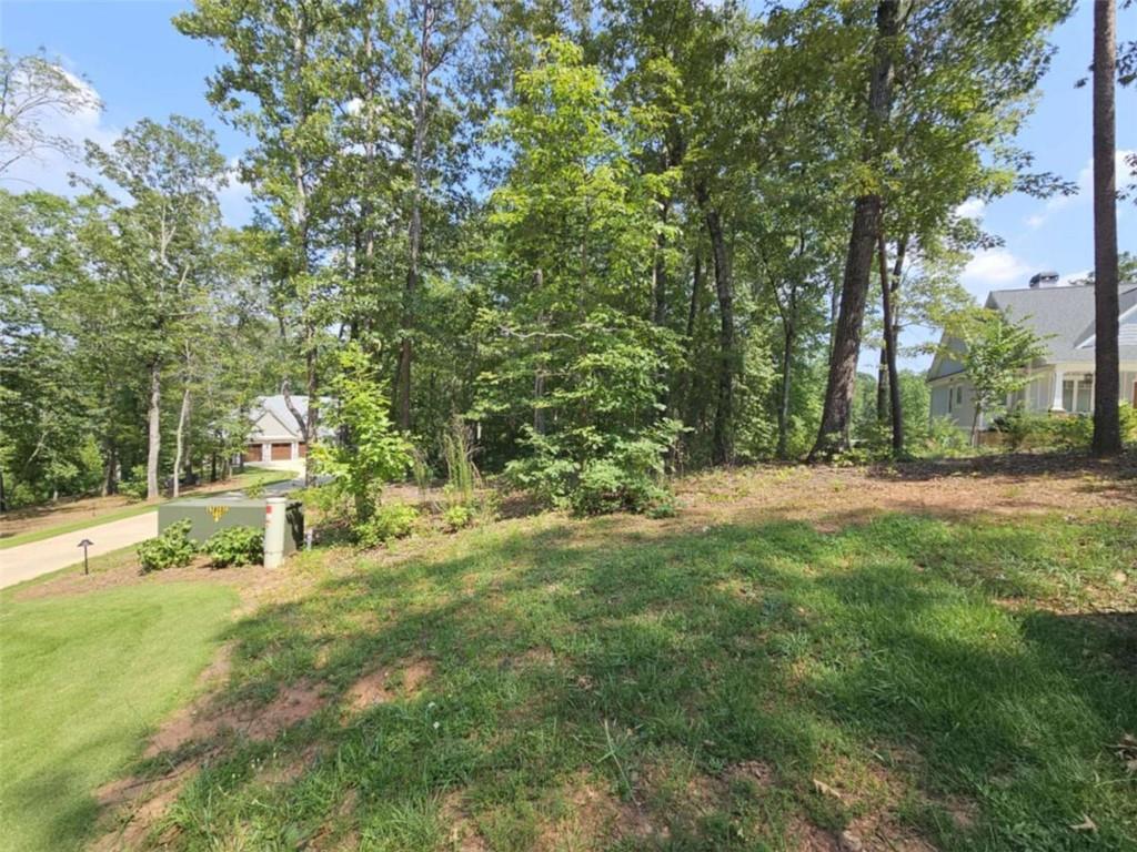 173 Edgewater Trail