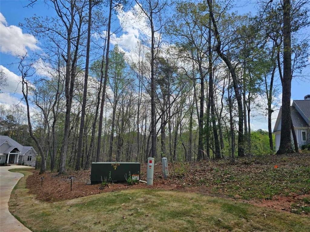 173 Edgewater Trail